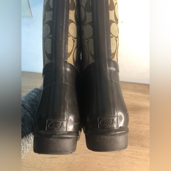 Authentic Coach Size 6 Knee High Rubber Jacquard Boots - Picture 12 of 16